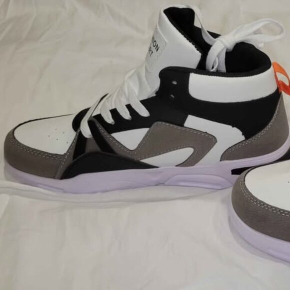 FASHION SPORT WOMEN'S HI TOP SNEAKERS NEW SIZE 7 BLACK GRAY WHITE - Picture 2 of 6